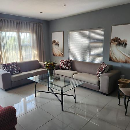 Fa'Trez Guest House & Spa Pretoria Ngoại thất bức ảnh
