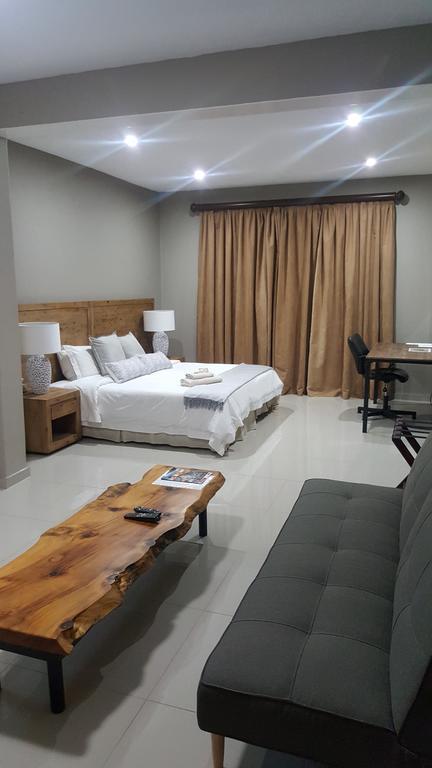 Fa'Trez Guest House & Spa Pretoria Ngoại thất bức ảnh